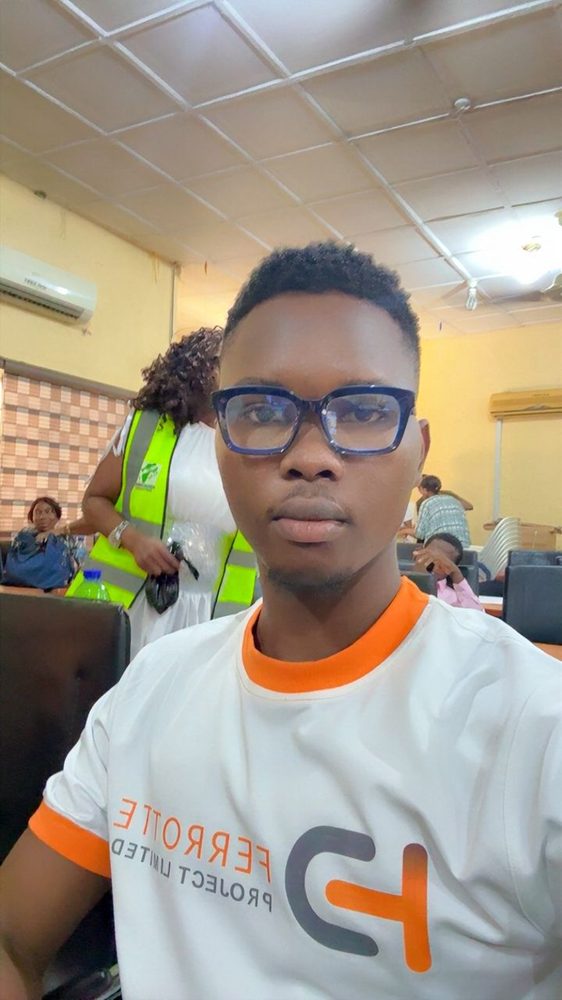 Moses Favour Elimihele, founder of BrilliantGraphics